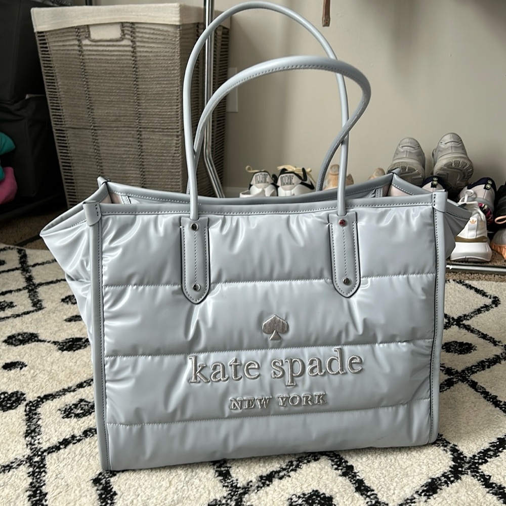 kate spade light gray puffer laptop tote